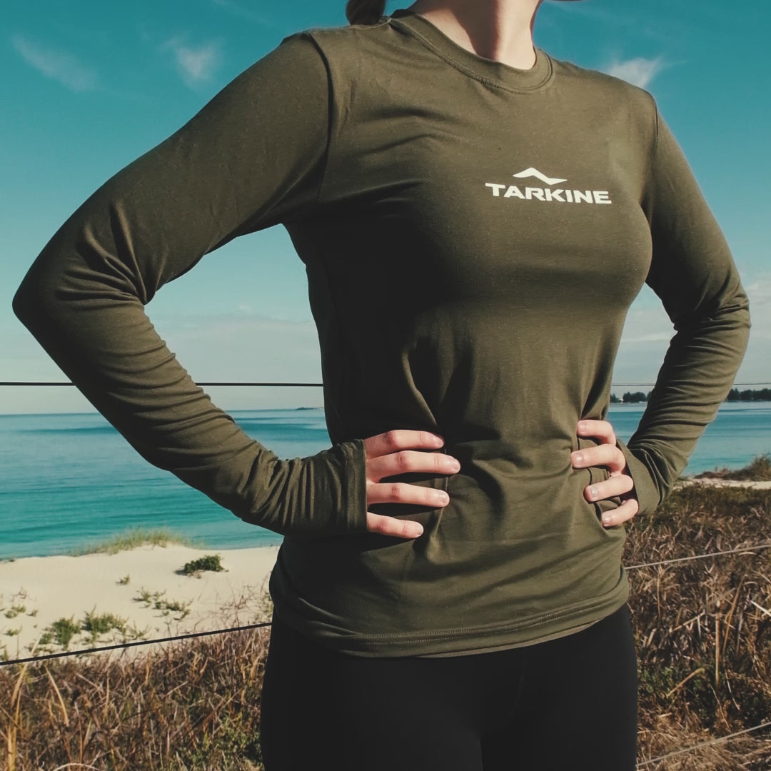 Women's Tarkine Long Sleeve Ultra-Eco Run Tee (Dark Green/Standard Thickness)